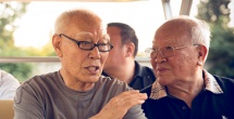 1月19日，影片在东京举行首映礼，包括中山在内，男主角西岛秀俊、导演李载汉、以及为该片演唱主题歌《ALWAYS 菅野美穗与平山浩行扮夫妻 新广告释放温情目光 2011-06-16 曾主演《基因华尔兹》、《常开野蔷薇》等影片被我们熟知的日本女星菅野美穗，近日搭档男星平山浩行为某饮料拍摄全新广告。
